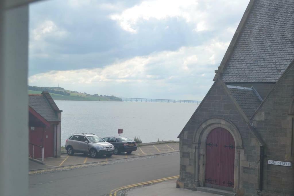 Fishermans flat - River view holiday home Dundee Extérieur photo